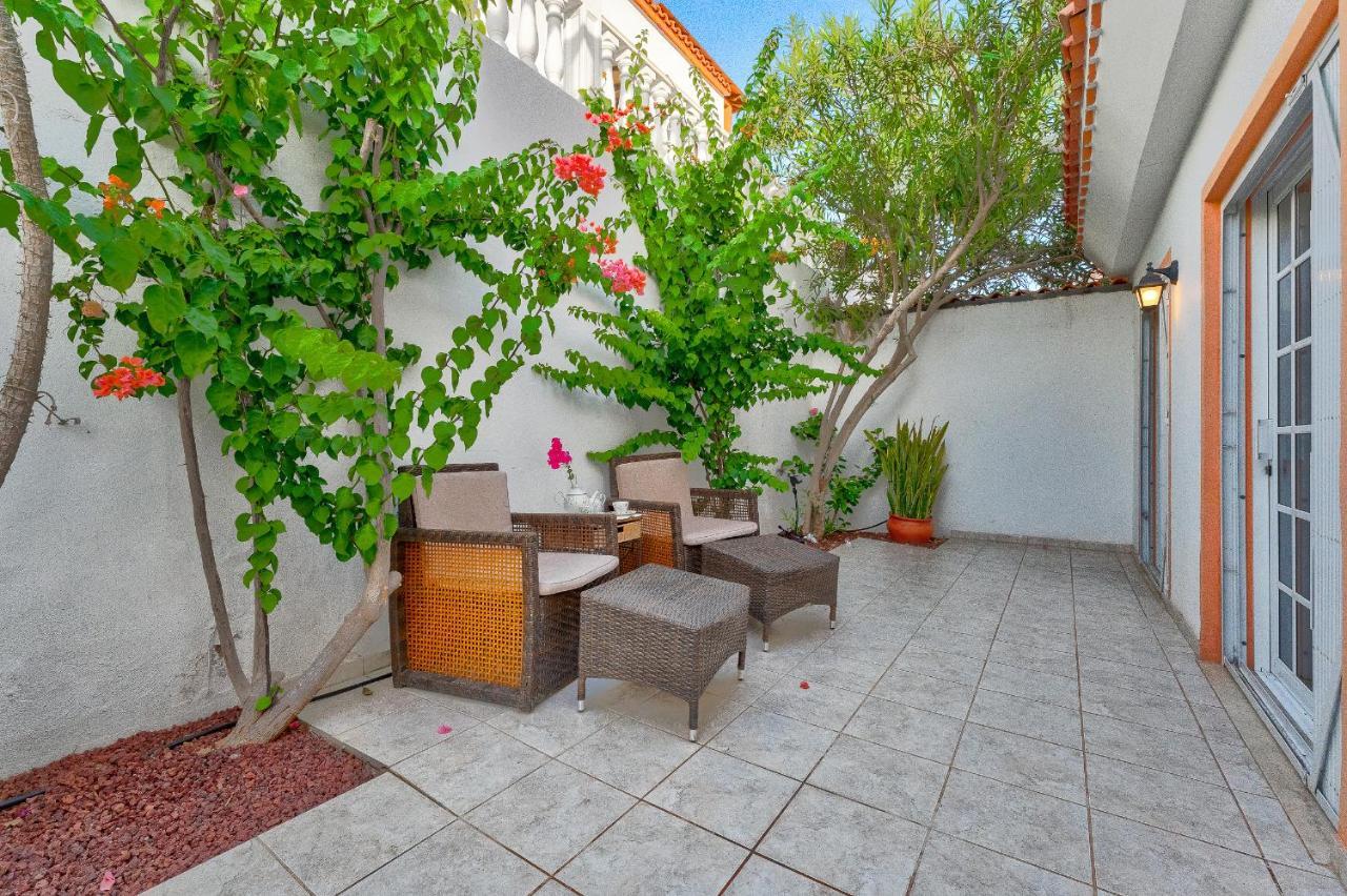 Marvelous Holiday Home - Villa La Caleta Costa Adeje Dış mekan fotoğraf